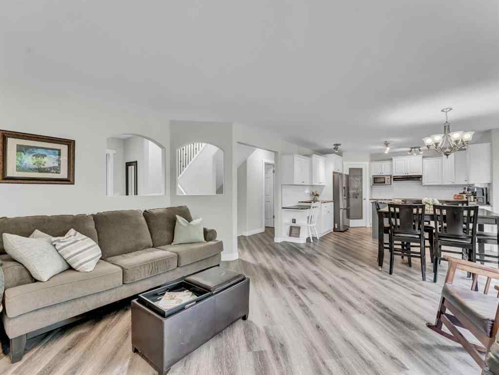 MLS® A2255465 - 40 Terrace Close NE in Terrace Medicine Hat, Residential