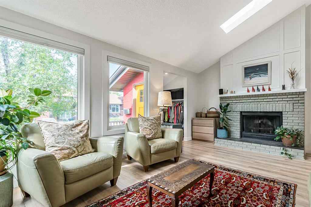 MLS® A2255468 - 4004 46 Street SW in Glamorgan Calgary, Residential