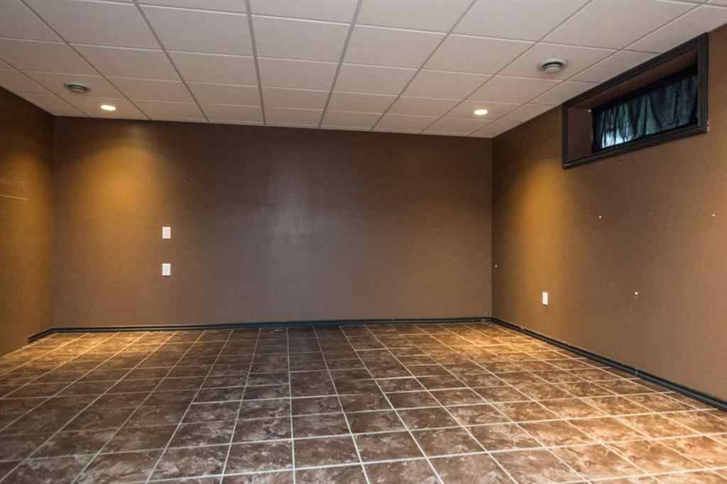 MLS® A2255470 - 7630 Westpointe Drive  in Westpointe Grande Prairie, Residential