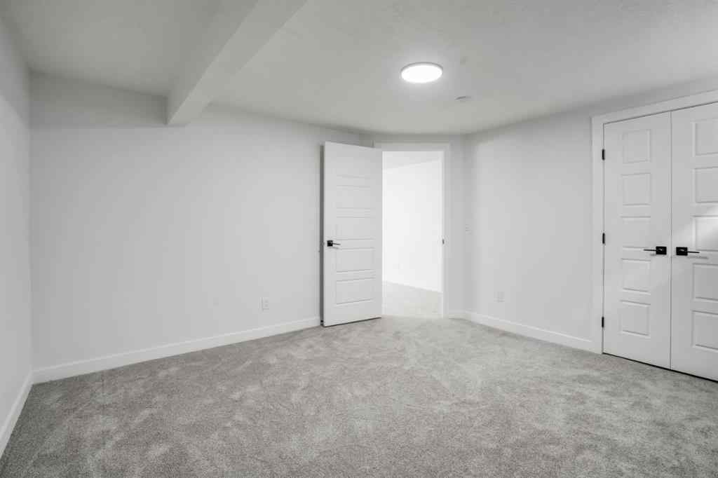 MLS® A2255471 - 264 Penbrooke Close SE in Penbrooke Meadows Calgary, Residential