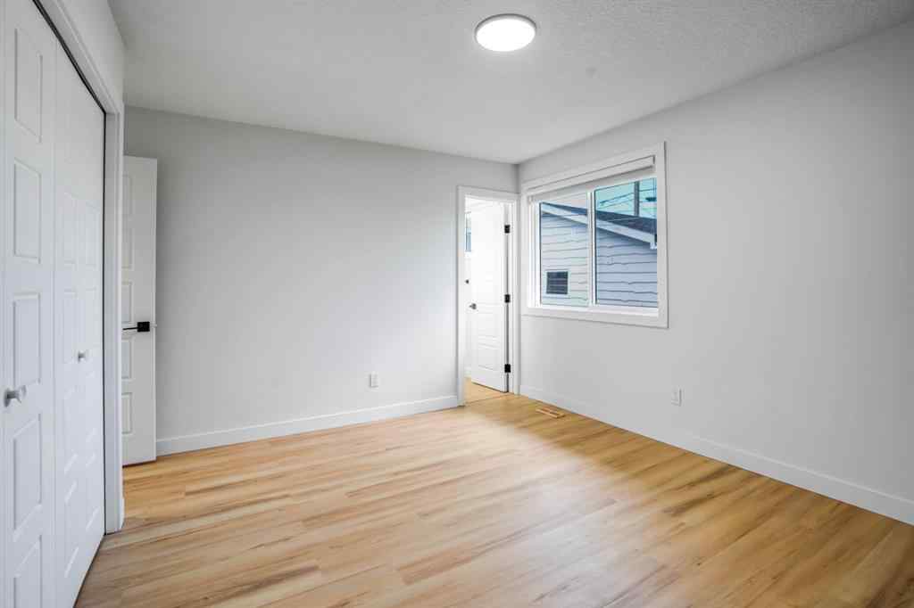 MLS® A2255471 - 264 Penbrooke Close SE in Penbrooke Meadows Calgary, Residential