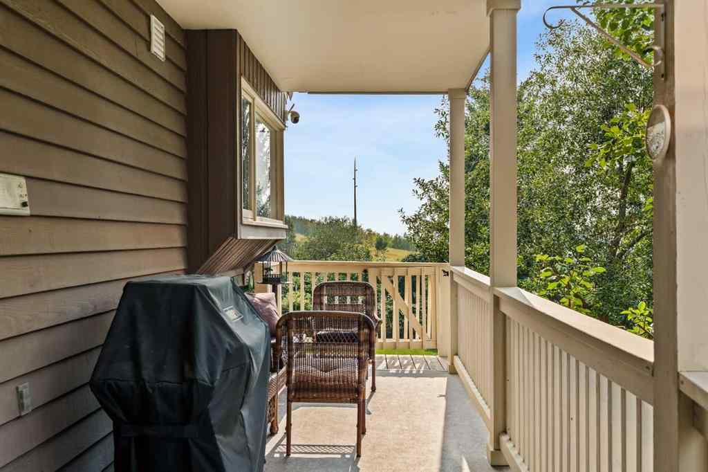 MLS® A2255472 - 84 Edendale Crescent NW in Edgemont Calgary, Residential