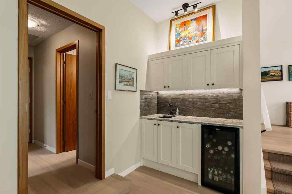 MLS® A2255472 - 84 Edendale Crescent NW in Edgemont Calgary, Residential