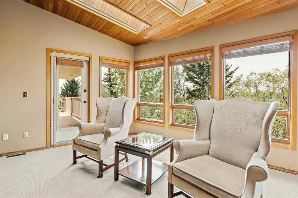 MLS® A2255472 - 84 Edendale Crescent NW in Edgemont Calgary, Residential