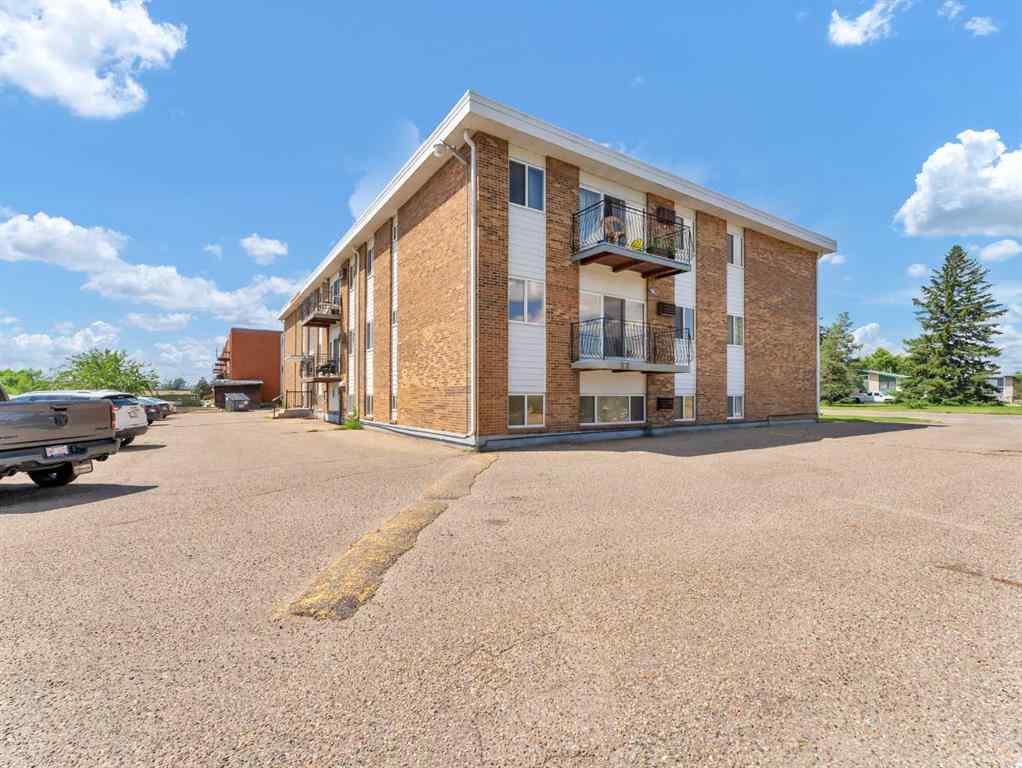 MLS® A2255473 - Unit #314 663 12 Street NW in Northwest Crescent Heights Medicine Hat, Residential