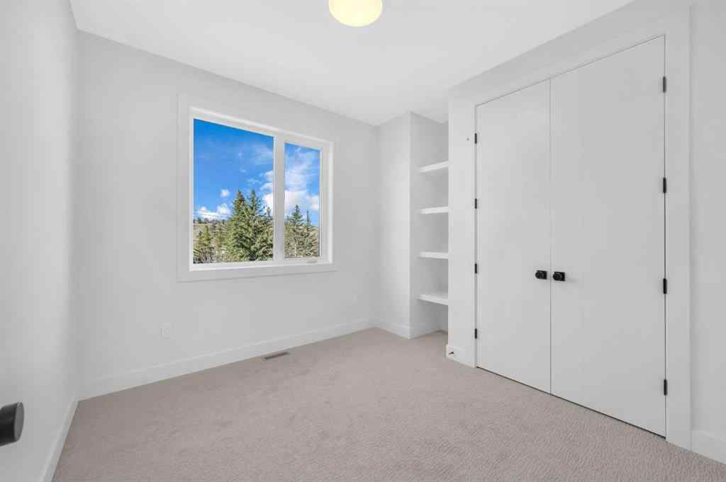 MLS® A2255474 - 7722 46 Avenue NW in Bowness Calgary, Residential
