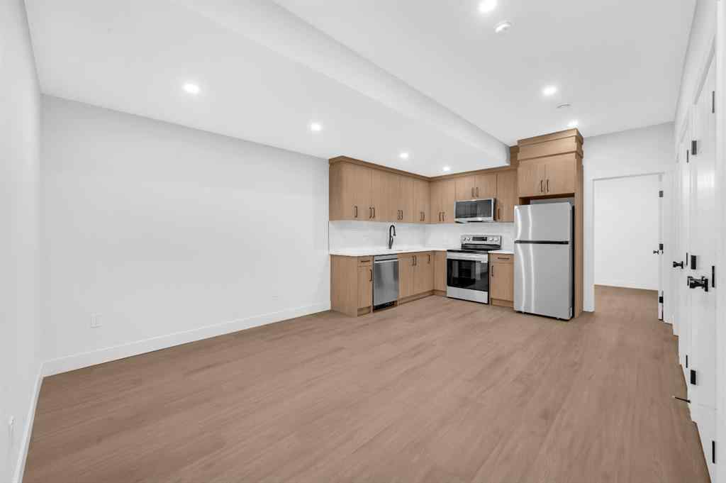 MLS® A2255474 - 7722 46 Avenue NW in Bowness Calgary, Residential