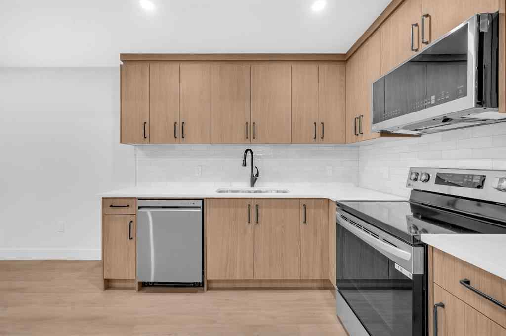 MLS® A2255474 - 7722 46 Avenue NW in Bowness Calgary, Residential
