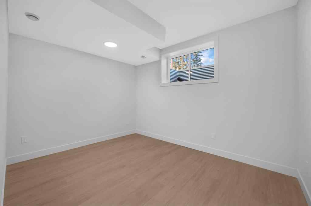 MLS® A2255474 - 7722 46 Avenue NW in Bowness Calgary, Residential