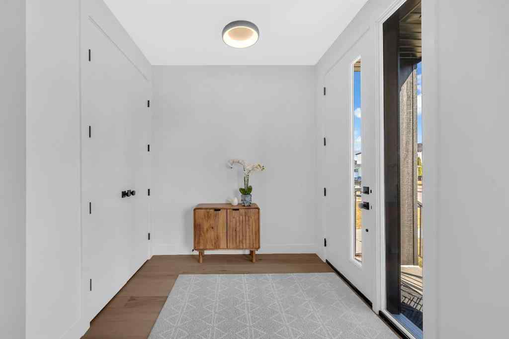 MLS® A2255474 - 7722 46 Avenue NW in Bowness Calgary, Residential