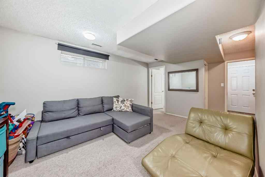 MLS® A2255475 - 985 Wilson Way  in Peaks of Grassi Canmore, Residential