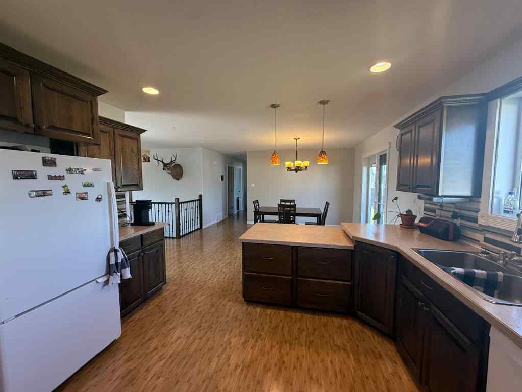 MLS® A2255480 - 9811 109 Street   in NONE La Crete, Residential