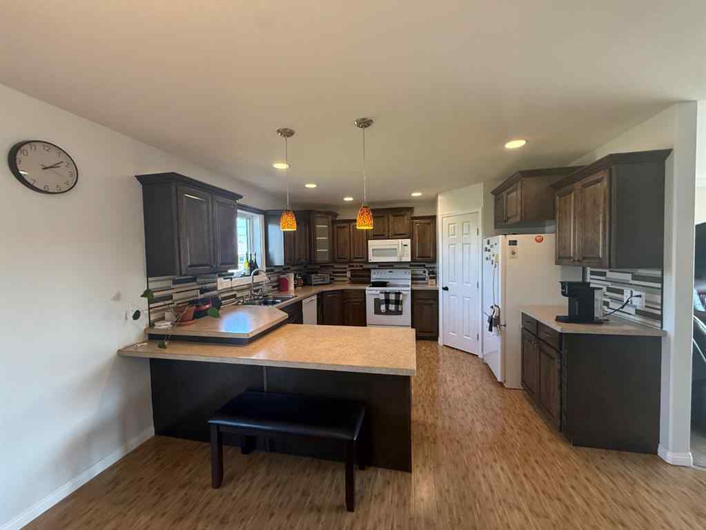 MLS® A2255480 - 9811 109 Street   in NONE La Crete, Residential