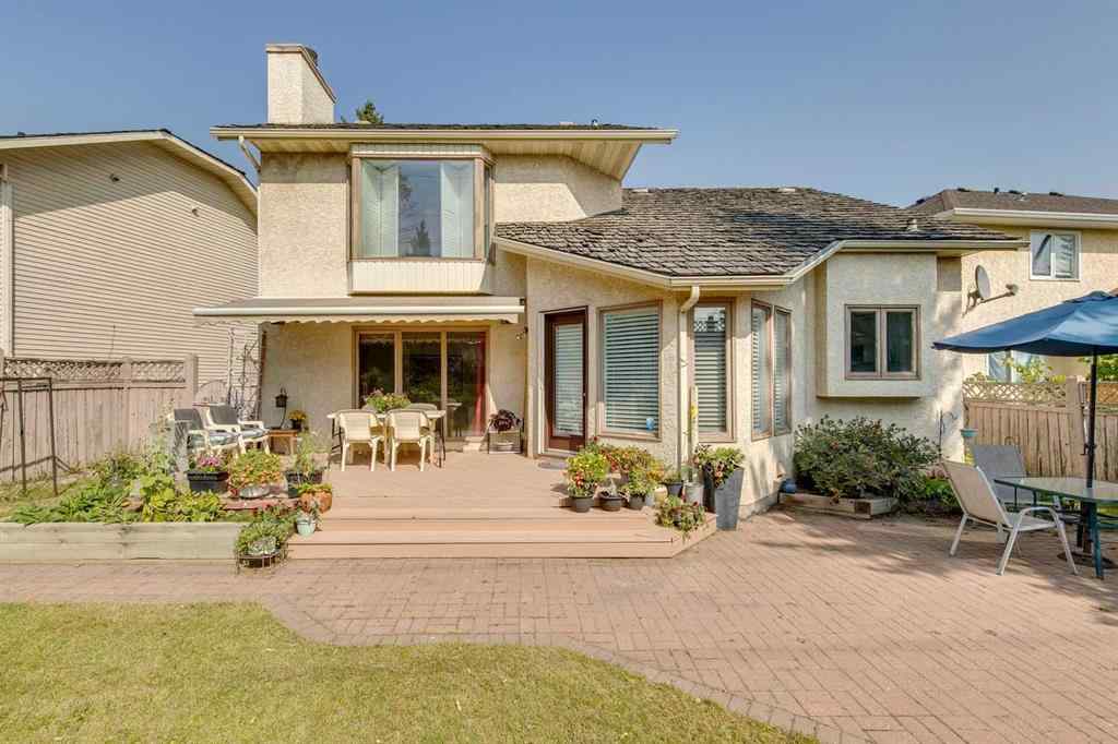 MLS® A2255483 - 33 Shawnee View SW in Shawnee Slopes Calgary, Residential