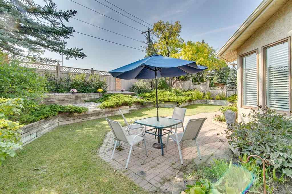 MLS® A2255483 - 33 Shawnee View SW in Shawnee Slopes Calgary, Residential