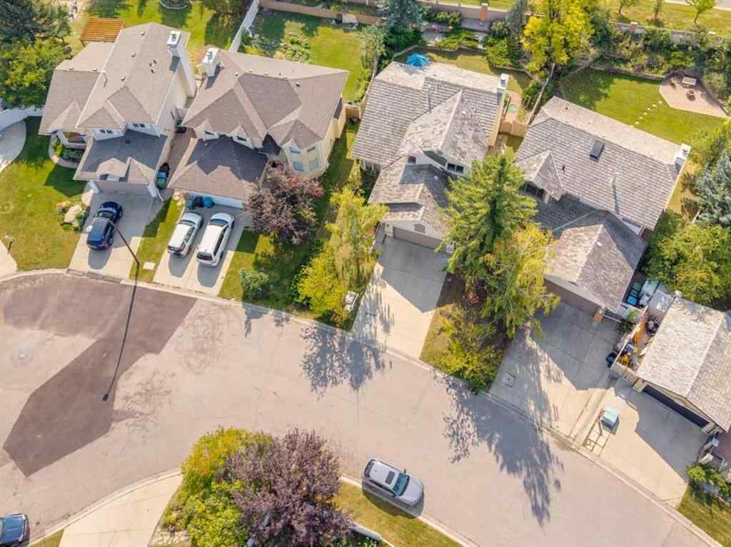 MLS® A2255483 - 33 Shawnee View SW in Shawnee Slopes Calgary, Residential