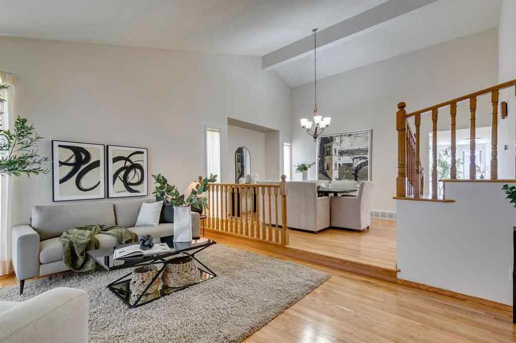 MLS® A2255483 - 33 Shawnee View SW in Shawnee Slopes Calgary, Residential