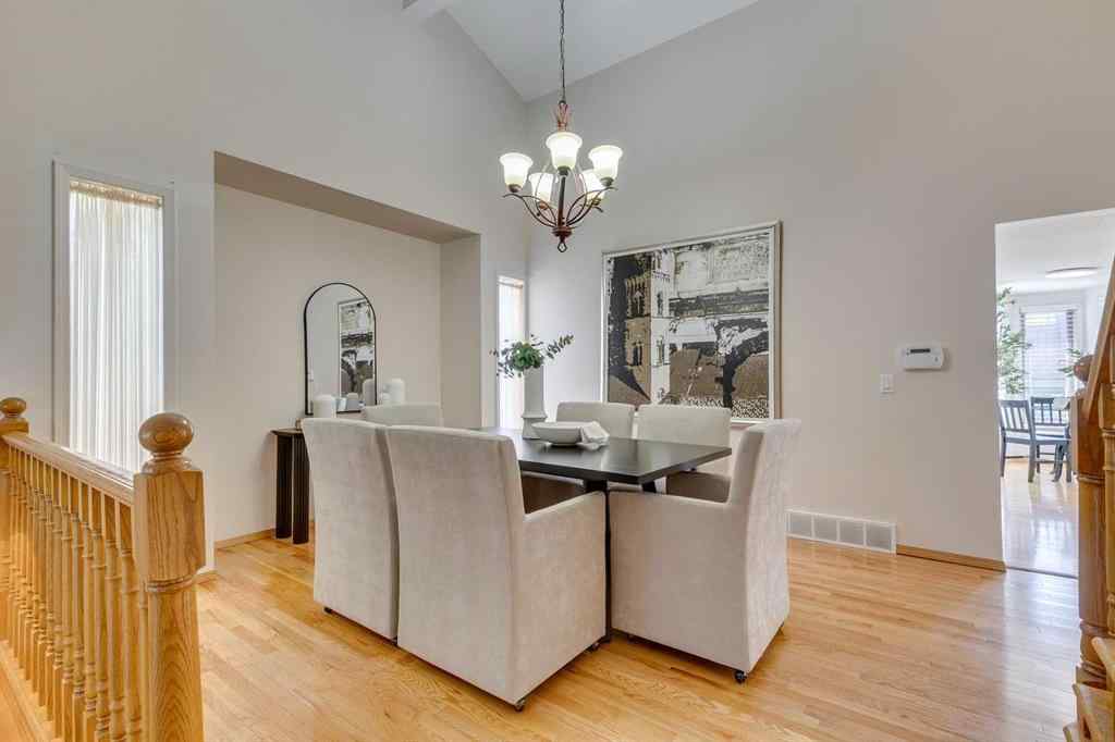 MLS® A2255483 - 33 Shawnee View SW in Shawnee Slopes Calgary, Residential