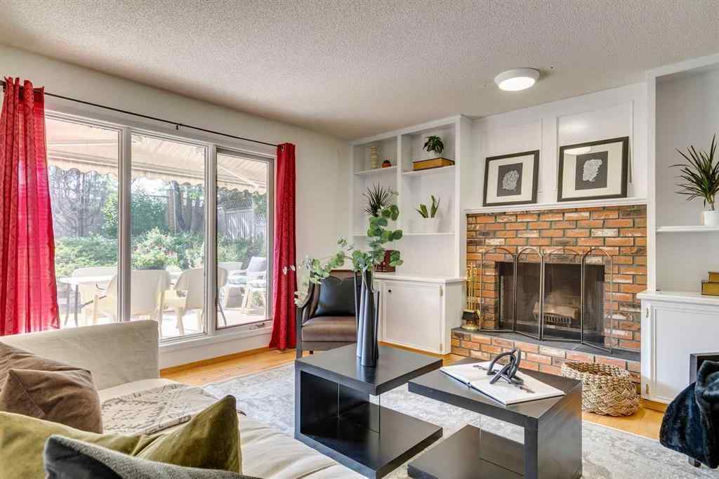 MLS® A2255483 - 33 Shawnee View SW in Shawnee Slopes Calgary, Residential