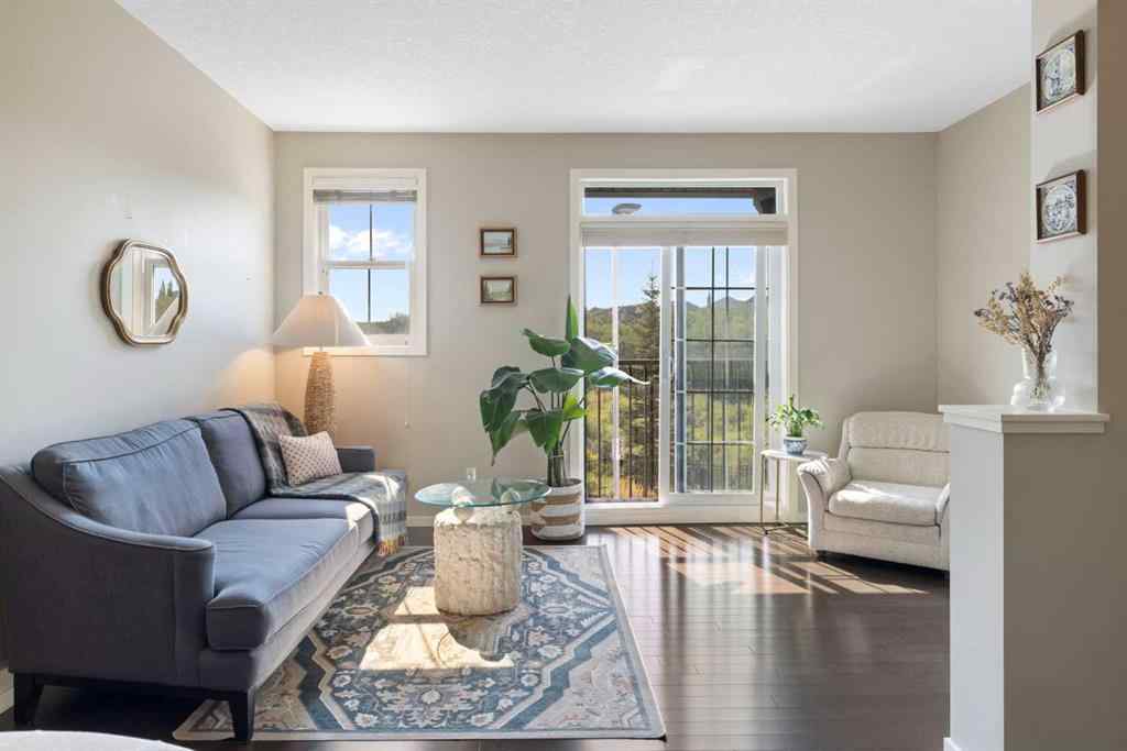 MLS® A2255485 - 174 Ascot Point SW in Aspen Woods Calgary, Residential