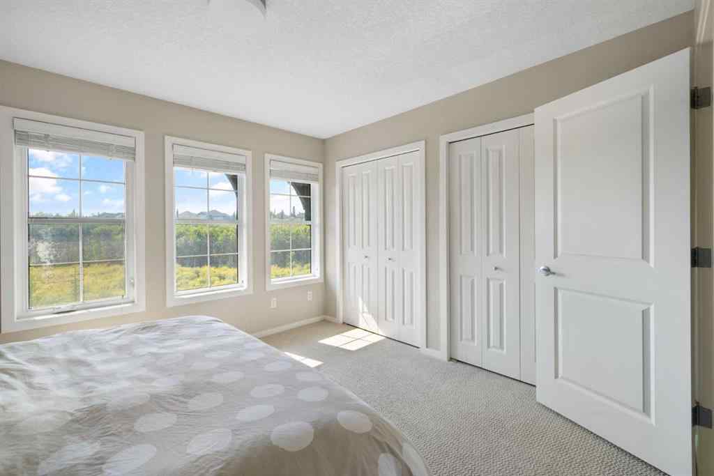 MLS® A2255485 - 174 Ascot Point SW in Aspen Woods Calgary, Residential