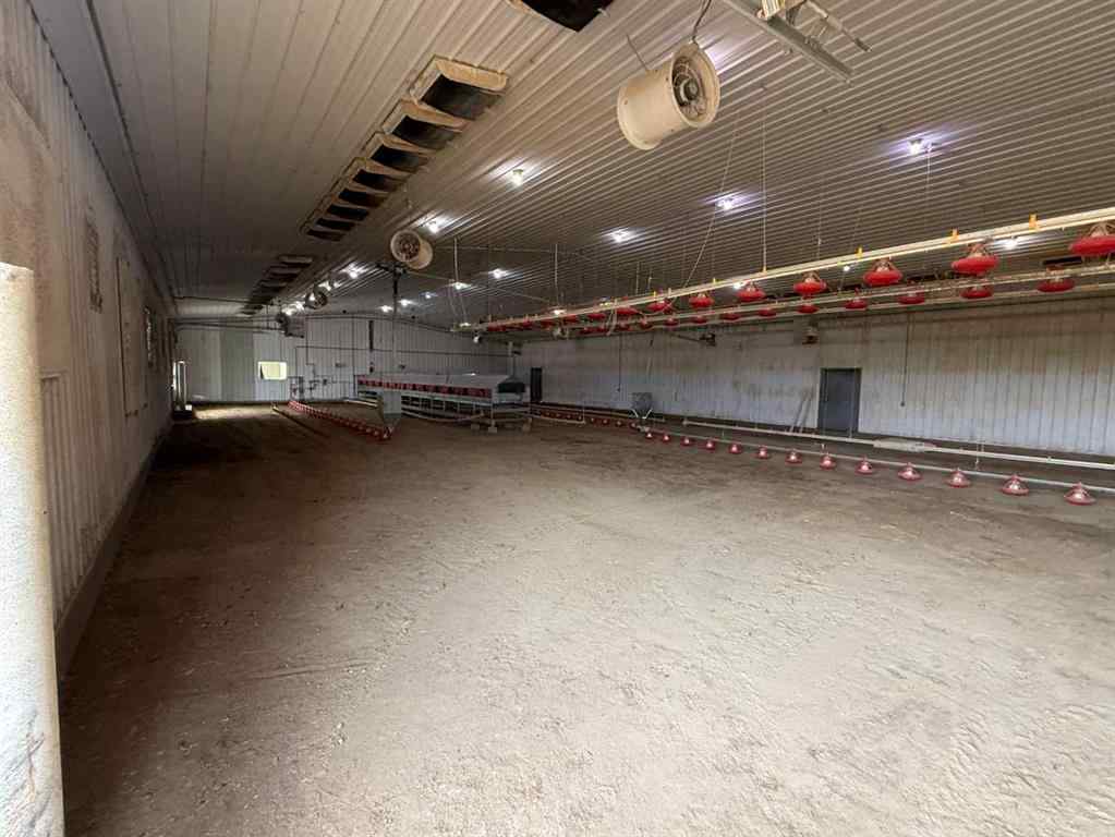 MLS® A2255488 - 122057 Rge Rd 200   in NONE Rural Lethbridge County, Agri-Business