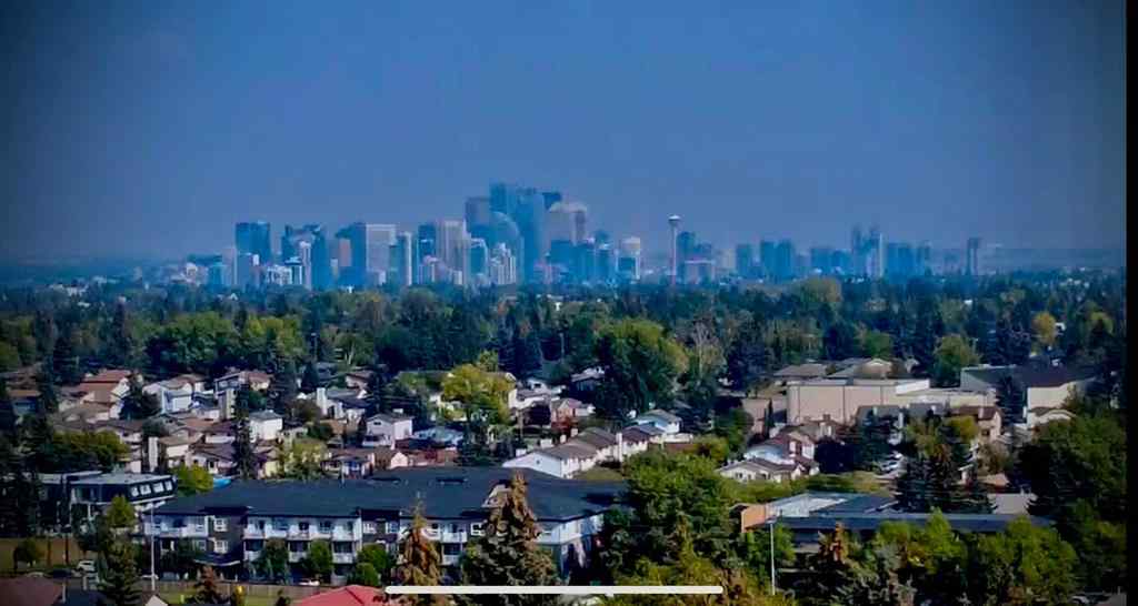 MLS® A2255489 - 2922 Signal Hill Drive SW in Signal Hill Calgary, Residential