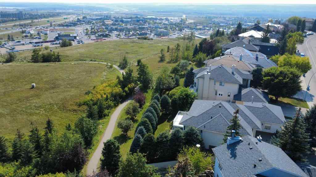 MLS® A2255489 - 2922 Signal Hill Drive SW in Signal Hill Calgary, Residential
