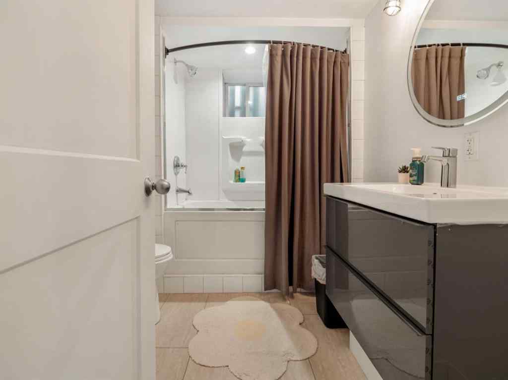 MLS® A2255490 - 1012 16 Street S in Victoria Park Lethbridge, Residential