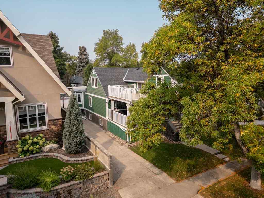 MLS® A2255490 - 1012 16 Street S in Victoria Park Lethbridge, Residential