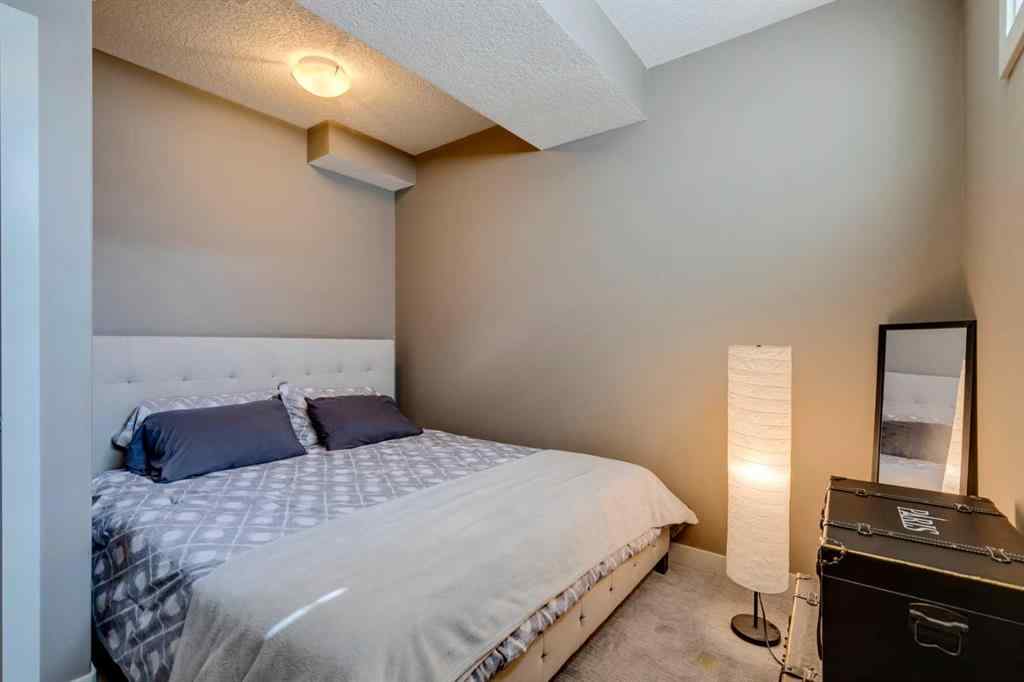 MLS® A2255491 - Unit #2 4613 17 Avenue NW in Montgomery Calgary, Residential