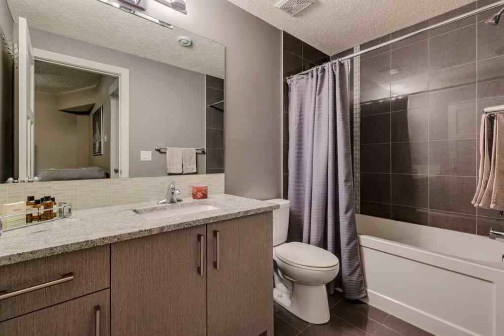 MLS® A2255491 - Unit #2 4613 17 Avenue NW in Montgomery Calgary, Residential