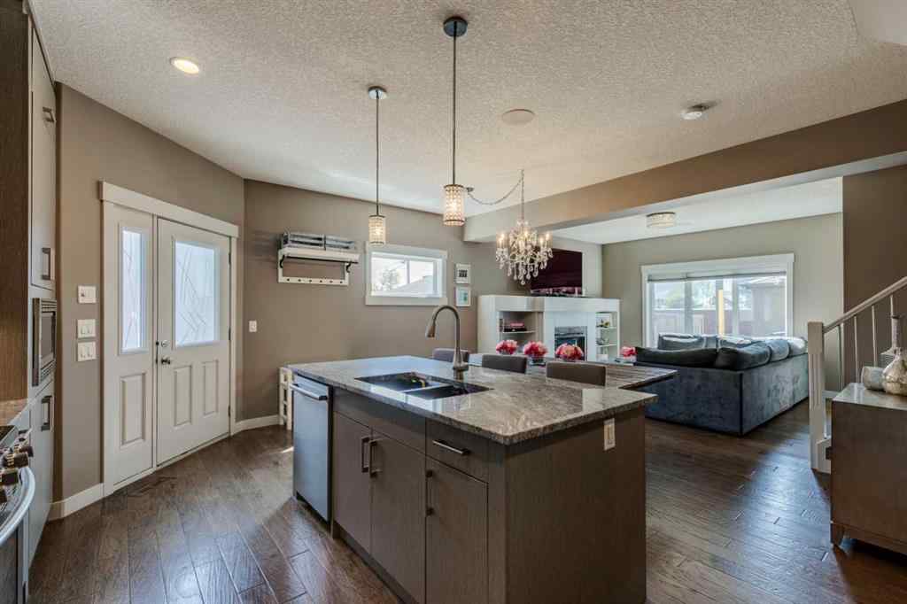 MLS® A2255491 - Unit #2 4613 17 Avenue NW in Montgomery Calgary, Residential