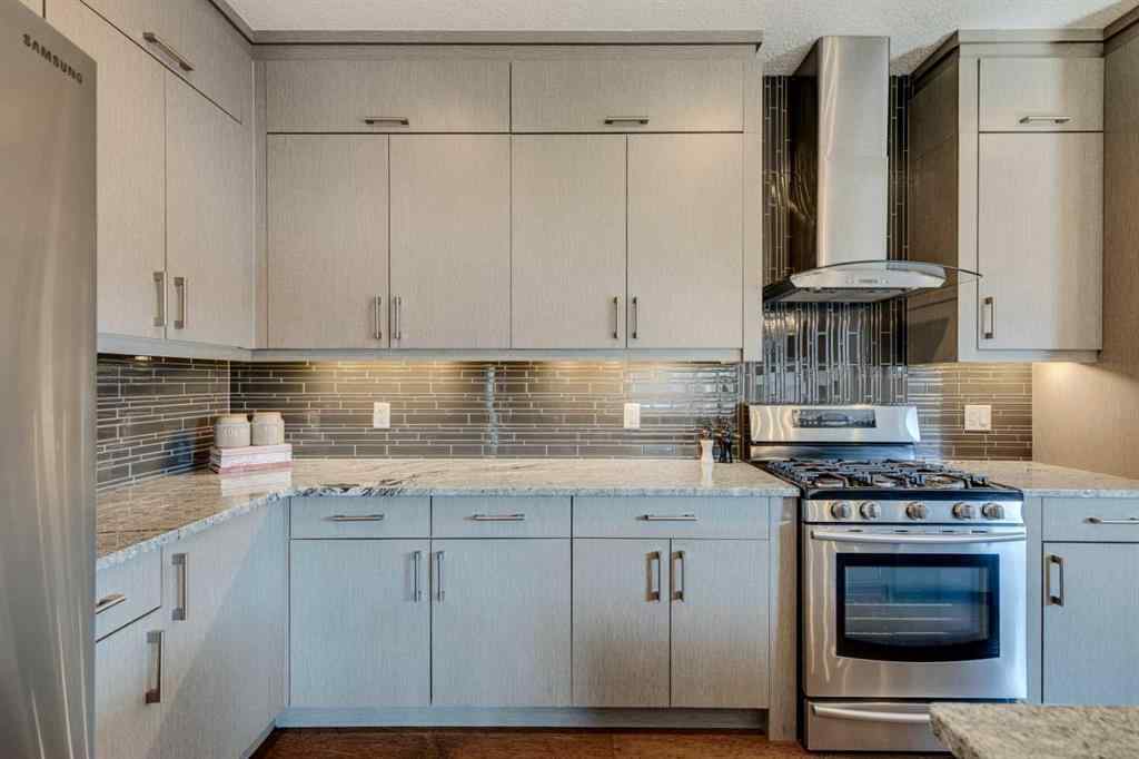 MLS® A2255491 - Unit #2 4613 17 Avenue NW in Montgomery Calgary, Residential