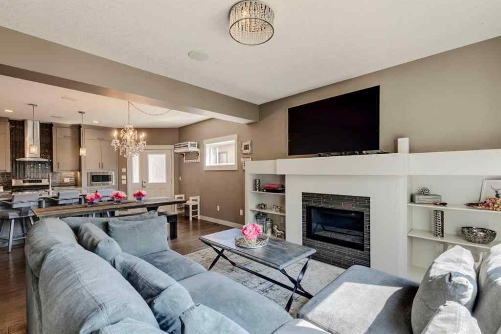 MLS® A2255491 - Unit #2 4613 17 Avenue NW in Montgomery Calgary, Residential