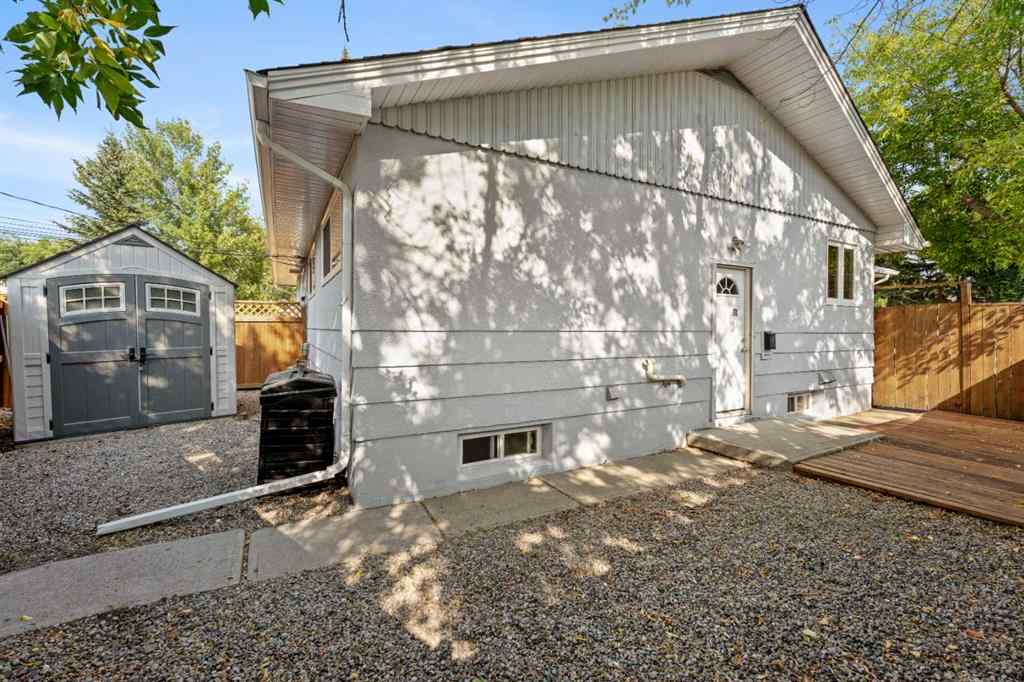MLS® A2255493 - 2731 17A Street NW in Capitol Hill Calgary, Residential