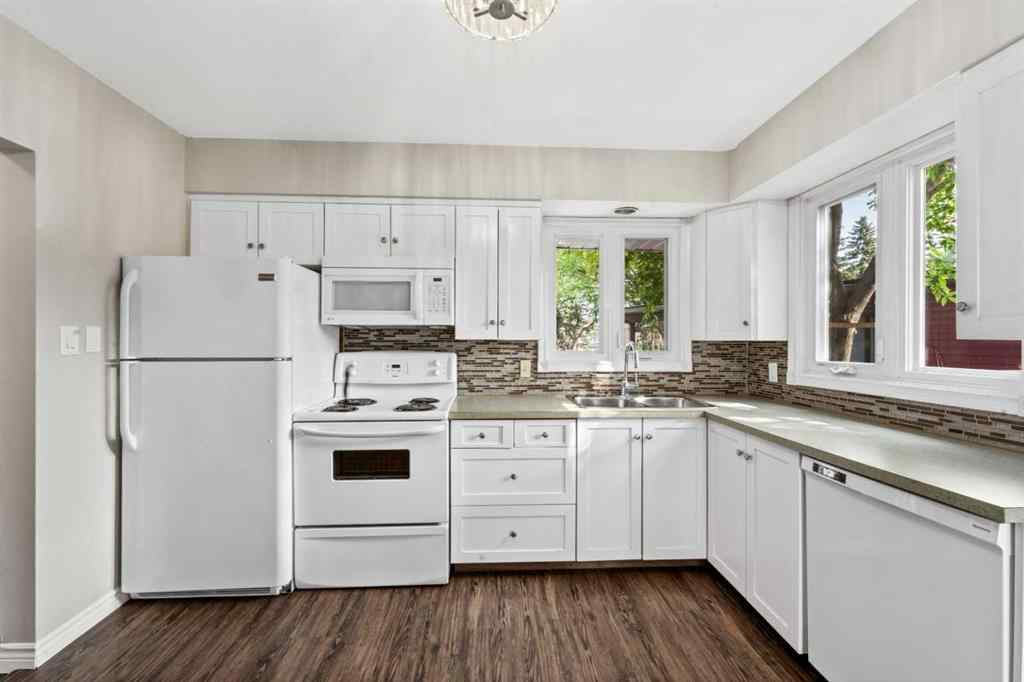 MLS® A2255493 - 2731 17A Street NW in Capitol Hill Calgary, Residential