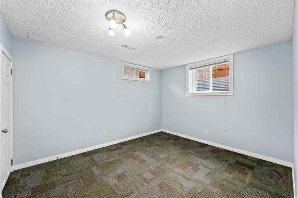 MLS® A2255493 - 2731 17A Street NW in Capitol Hill Calgary, Residential