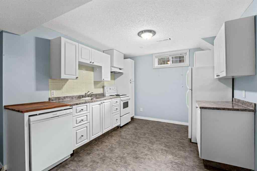 MLS® A2255493 - 2731 17A Street NW in Capitol Hill Calgary, Residential