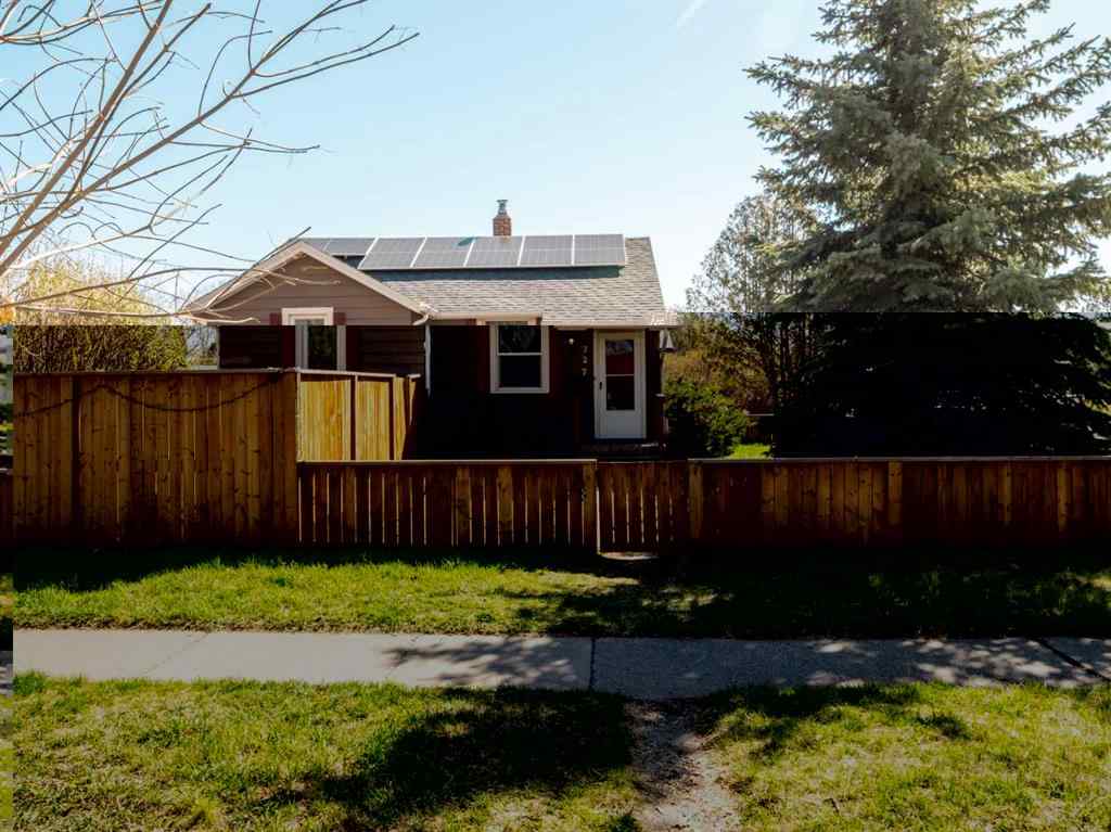 MLS® A2255494 - 727 15 Street S in Victoria Park Lethbridge, Residential