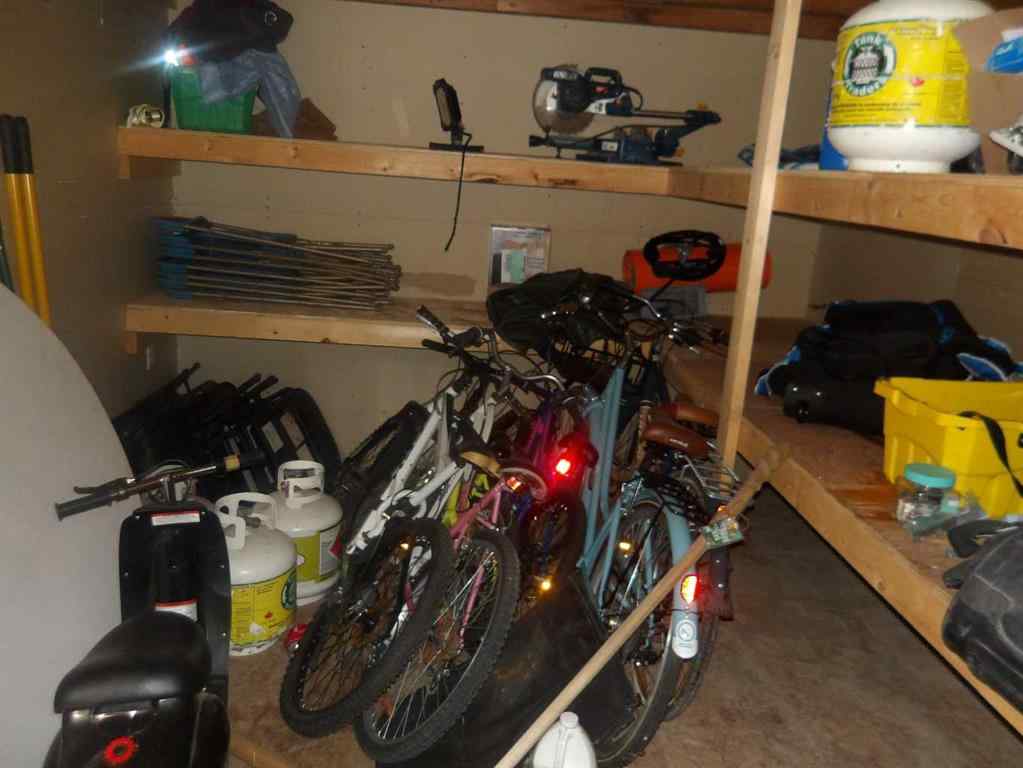 MLS® A2255496 - 322060 Range Road 261   in NONE Rural Kneehill County, Residential