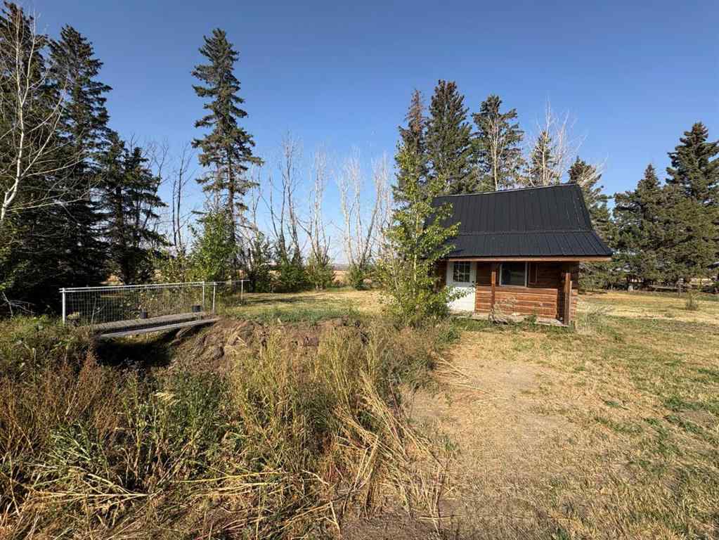 MLS® A2255496 - 322060 Range Road 261   in NONE Rural Kneehill County, Residential