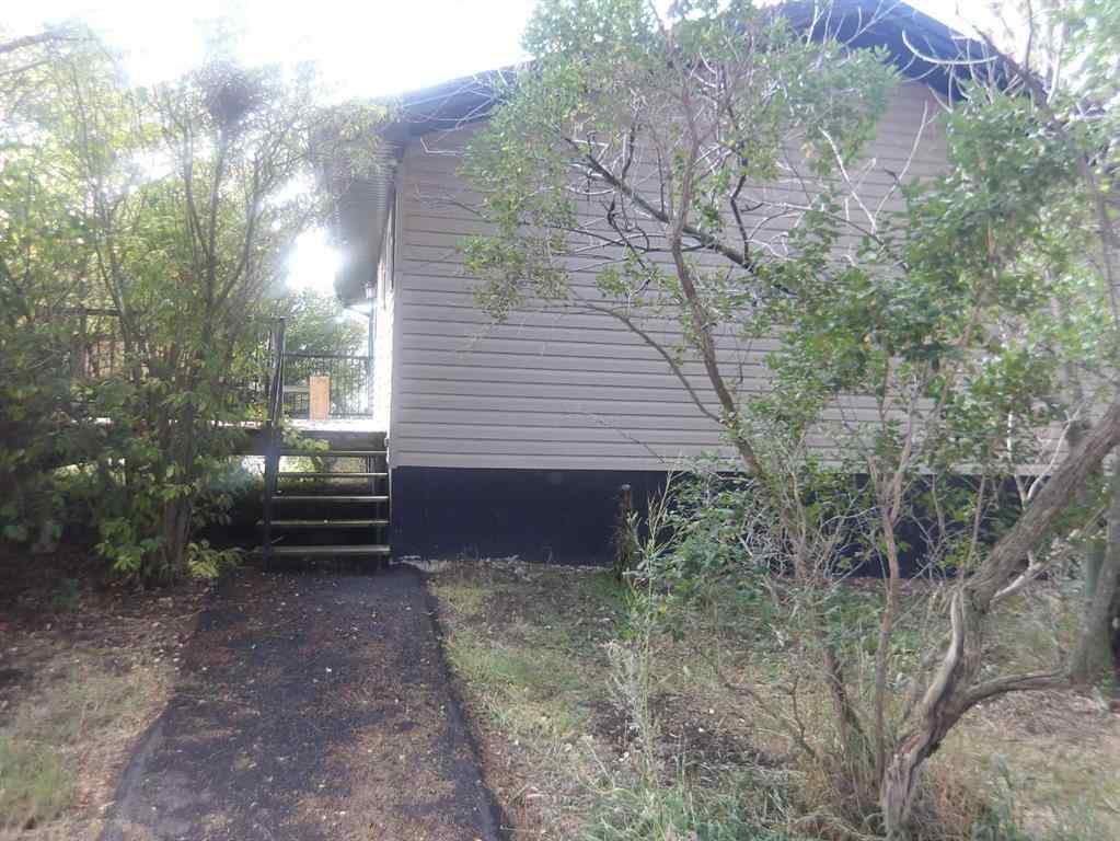 MLS® A2255496 - 322060 Range Road 261   in NONE Rural Kneehill County, Residential