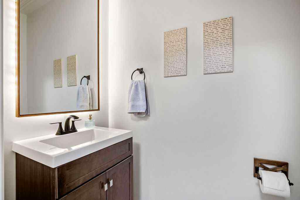 MLS® A2255497 - 35 Drake Landing Boulevard  in Drake Landing Okotoks, Residential