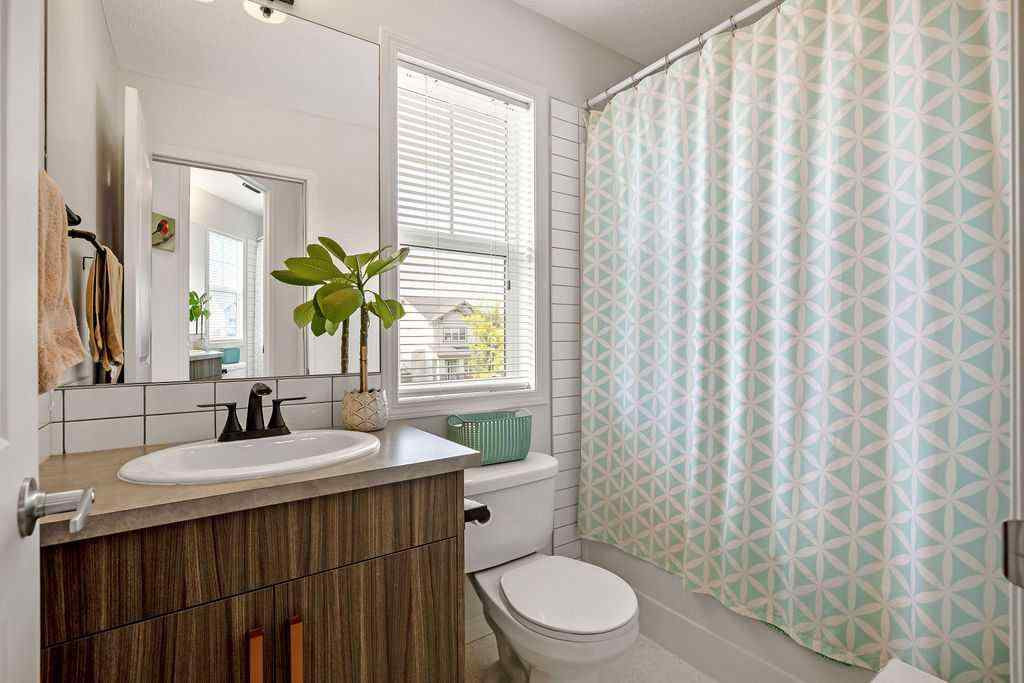 MLS® A2255497 - 35 Drake Landing Boulevard  in Drake Landing Okotoks, Residential