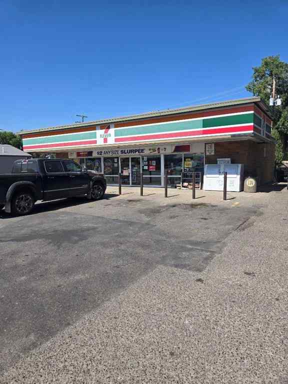MLS® A2255500 - 5023 50 Avenue  in NONE Taber, Commercial