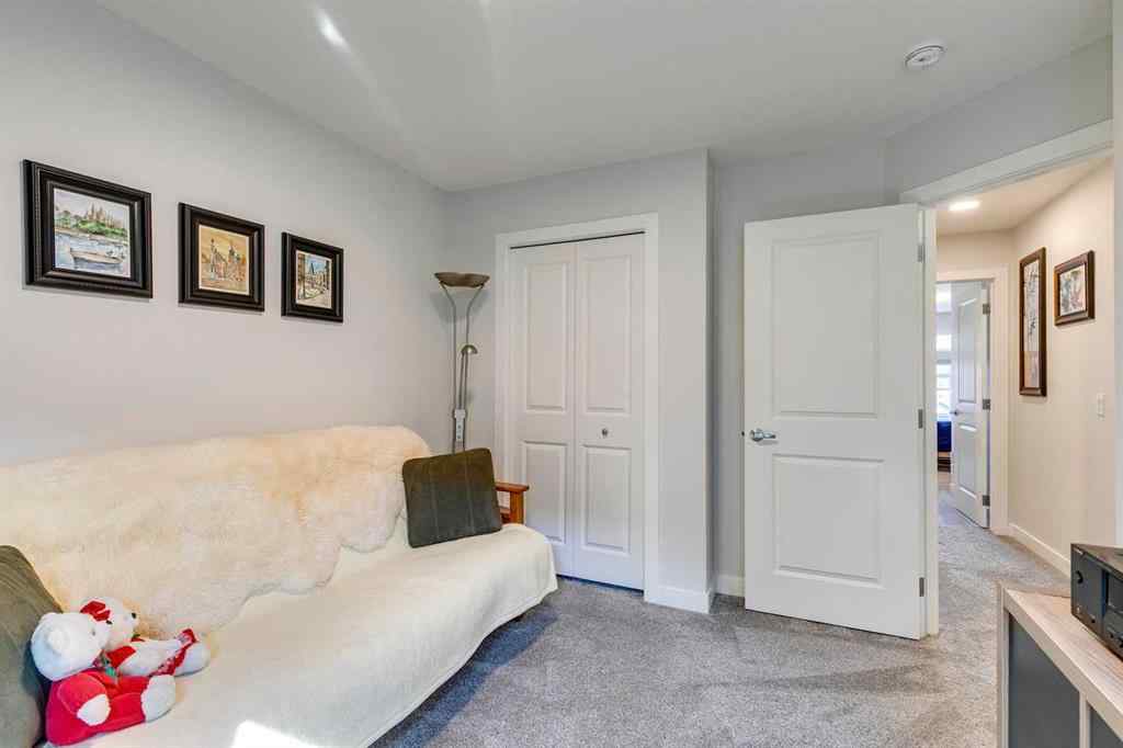 MLS® A2255503 - 819 Shawnee Terrace SW in Shawnee Slopes Calgary, Residential