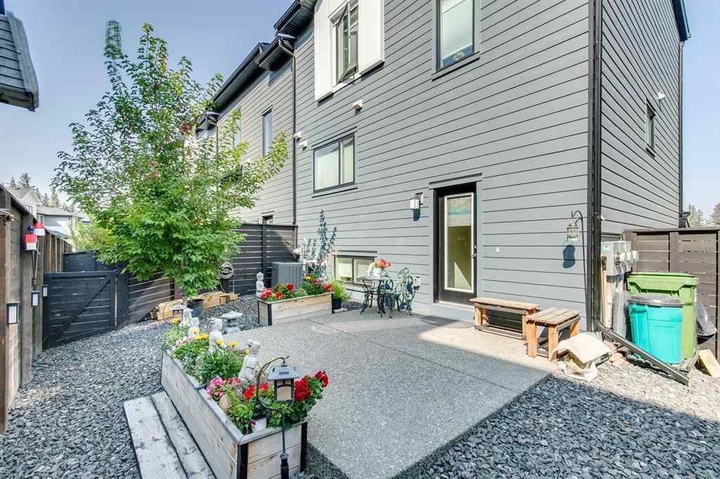 MLS® A2255503 - 819 Shawnee Terrace SW in Shawnee Slopes Calgary, Residential