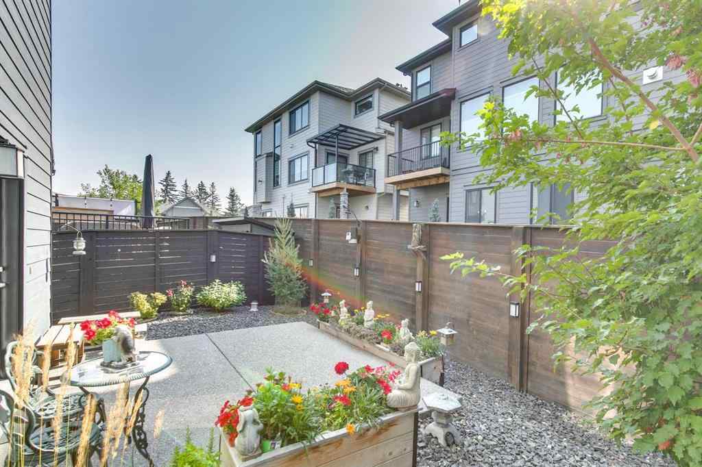 MLS® A2255503 - 819 Shawnee Terrace SW in Shawnee Slopes Calgary, Residential