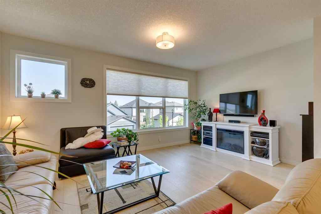 MLS® A2255503 - 819 Shawnee Terrace SW in Shawnee Slopes Calgary, Residential